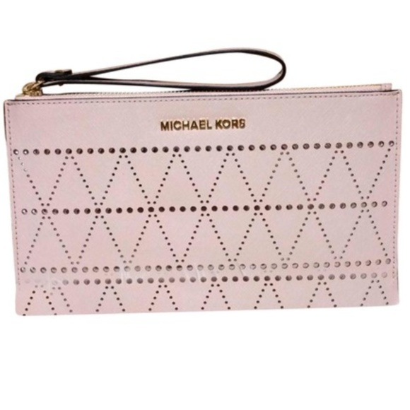 Michael Kors Handbags - Michael Kors Jet Set Travel Large Ballet Pink